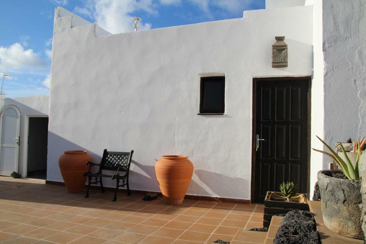 Casa Caldera Guiguan Villa ตินาโค ภายนอก รูปภาพ