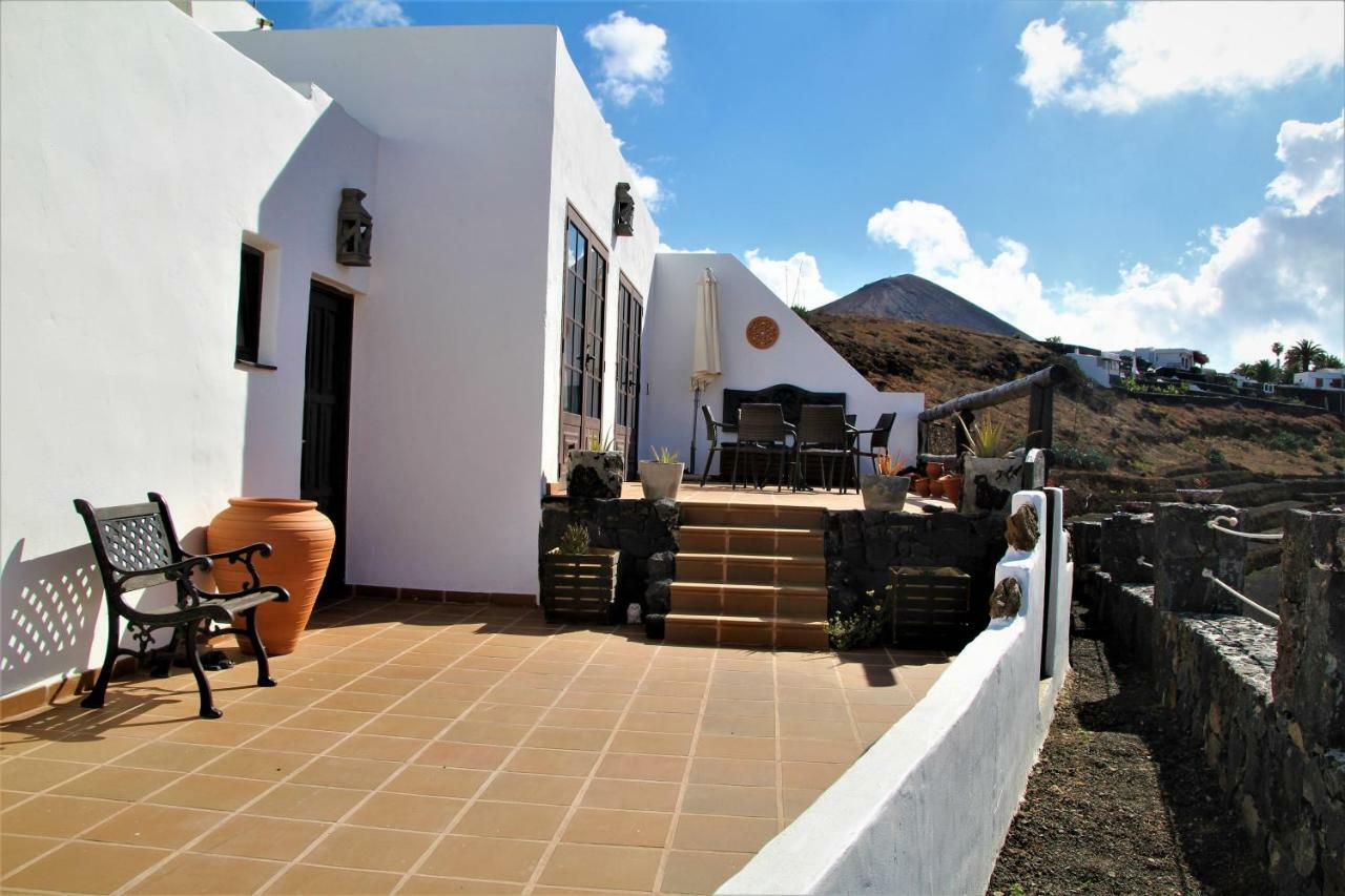 Casa Caldera Guiguan Villa ตินาโค ภายนอก รูปภาพ